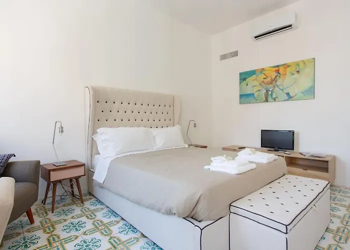 Vittoria Terrace Penthouse At The Spanish Steps Rome