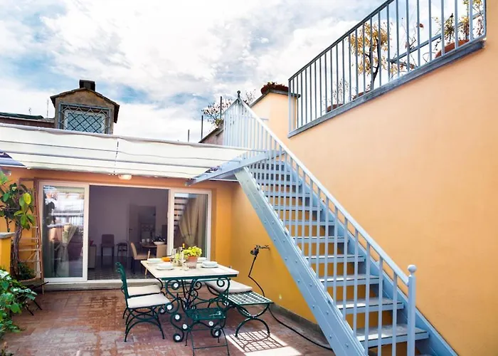 Vittoria Terrace Penthouse At The Spanish Steps Appartement *